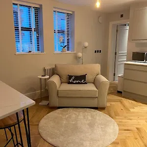 New Apartment, 10 Mins From Principality Stadium , Cardiff United Kingdom